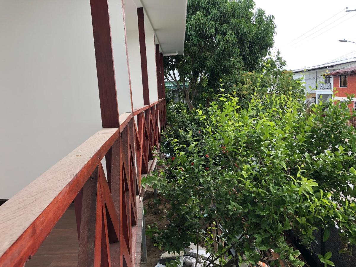 Villa Famiri Boutique Hotel Paramaribo Exteriör bild